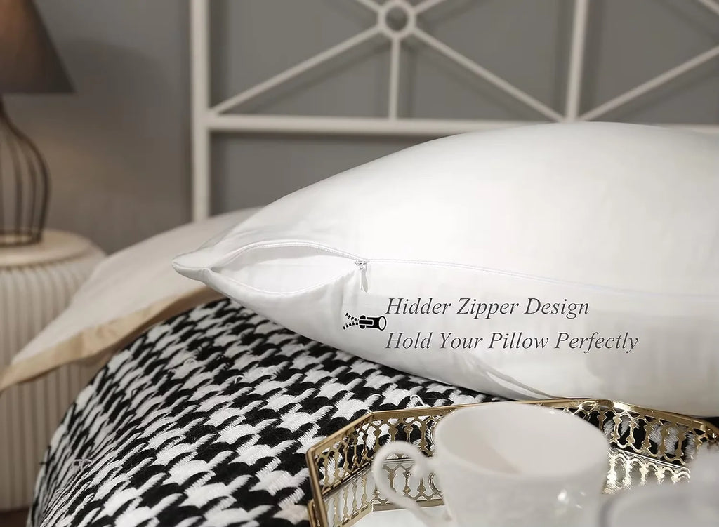 Aloirae 25 Momme mulberry silk pillowcase in ivory