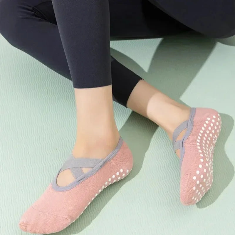 Aloirae Soft Grip Pilates Socks — 4 Pair Set