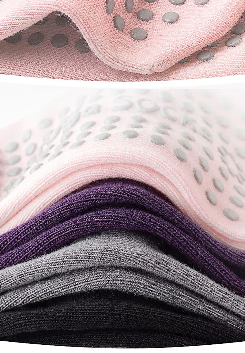 Aloirae Soft Grip Pilates Socks — 4 Pair Set